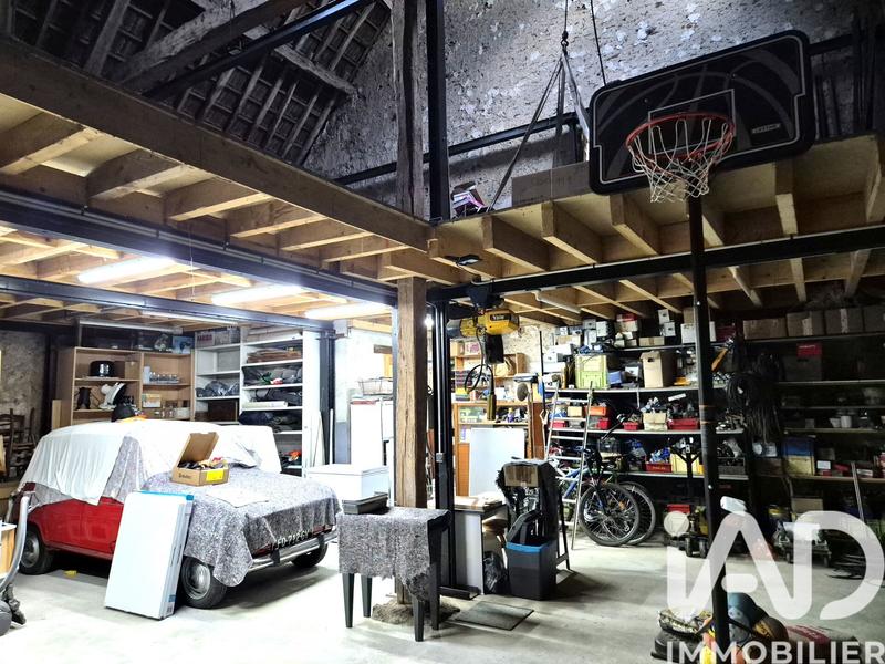 Maison - 200 m² - 6 pièces