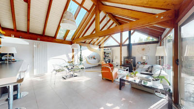 Maison - 168 m² - 7 pièces