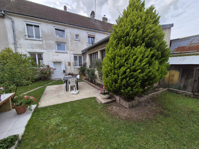 Maison - 130 m² - 8 pièces