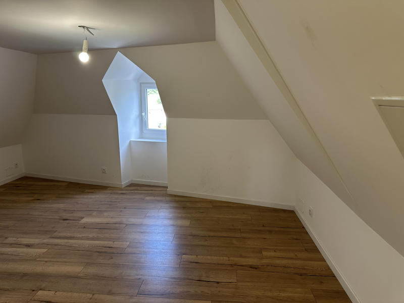 Maison - 205 m² - 5 pièces