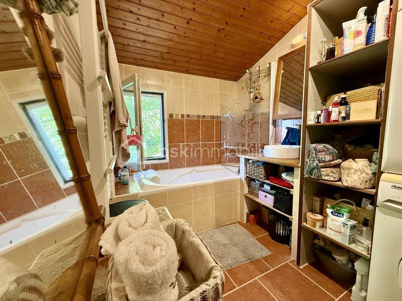 Maison - 150 m² - 7 pièces