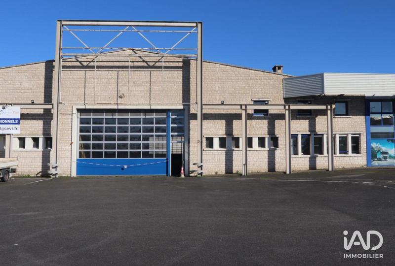 Appartement - 3 283 m²