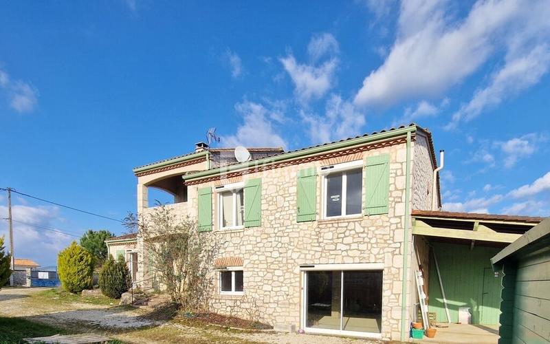 Maison - 153 m² - 7 pièces