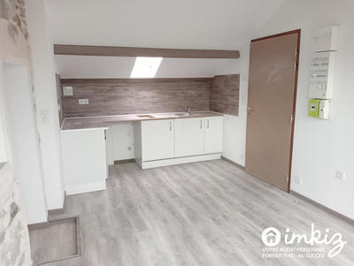 Maison - 370 m² - 10 pièces