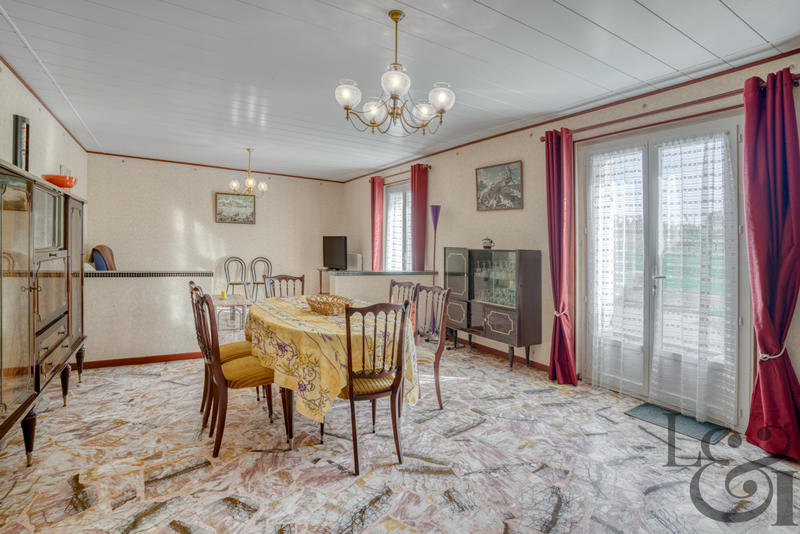 Maison - 130 m² - 5 pièces