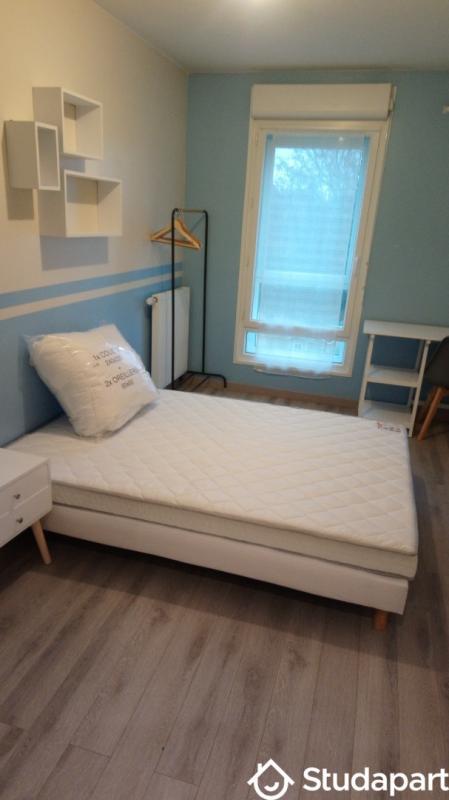 Chambre - 12 m² - 1 pièce