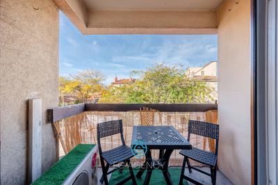 Appartement - 79 m² - 4 pièces