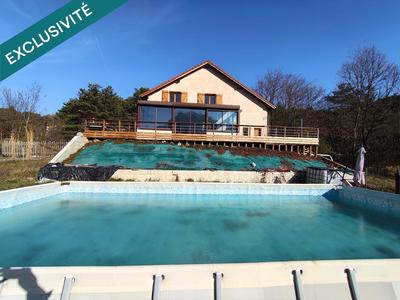 Villa - 145 m² - 7 pièces