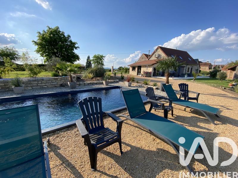 Maison - 130 m² - 4 pièces