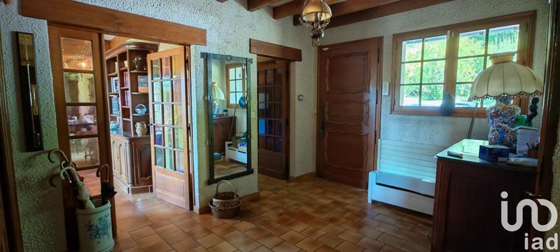 Maison - 287 m² - 12 pièces