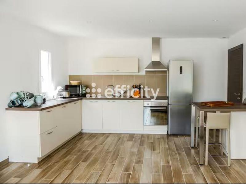 Pavillon - 138 m² - 5 pièces