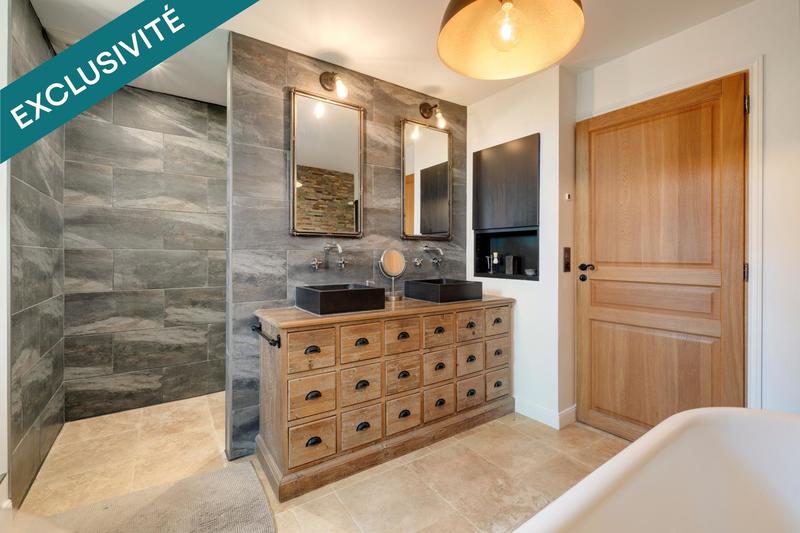 Maison - 163 m² - 5 pièces