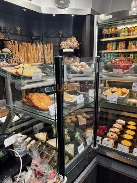 Local commercial - 95 m² - 3 pièces