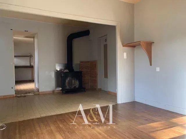 Maison de village - 129 m² - 6 pièces