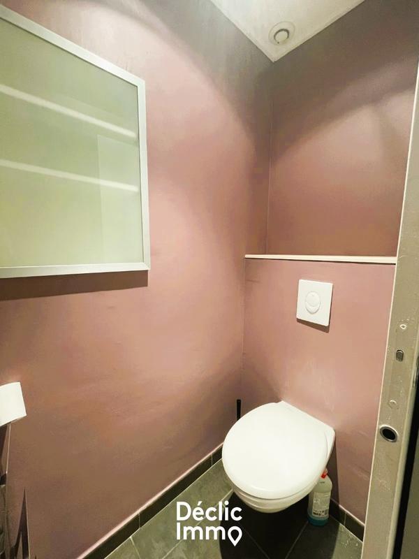 Appartement - 80 m² - 4 pièces