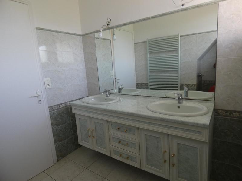 Maison de village - 103 m² - 4 pièces