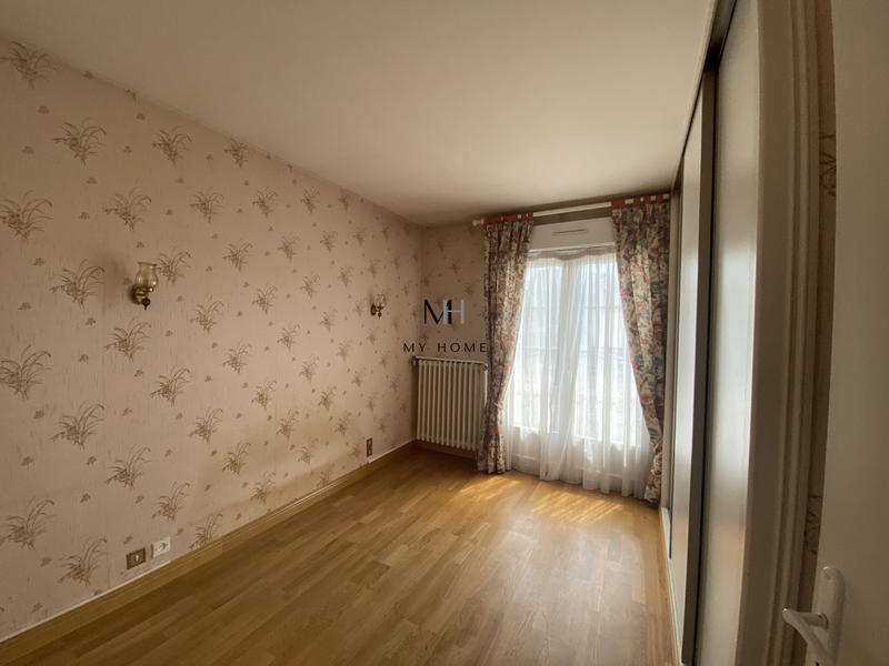 Maison - 83 m² - 5 pièces