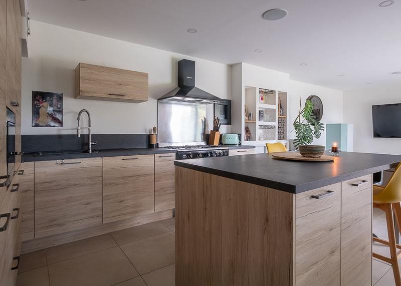 Propriété - 300 m² - 9 pièces