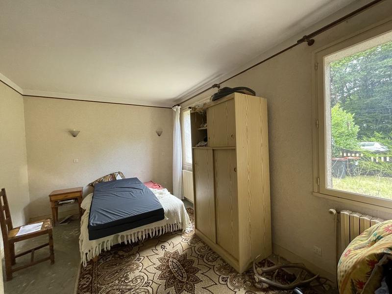 Maison traditionnelle - 245 m² - 6 pièces