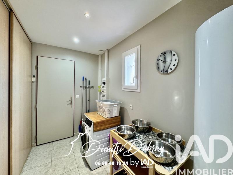 Maison - 182 m² - 6 pièces