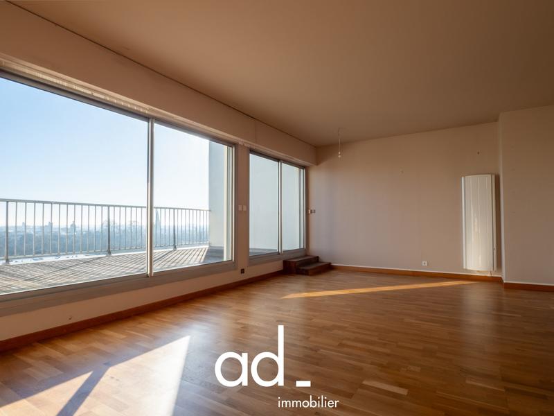 Appartement - 117 m² - 4 pièces