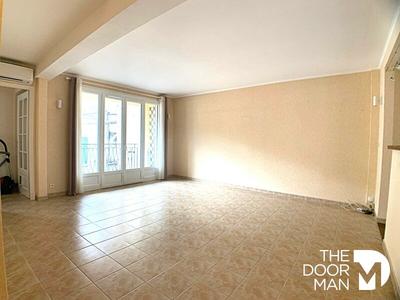 Maison de ville - 85 m² - 4 pièces