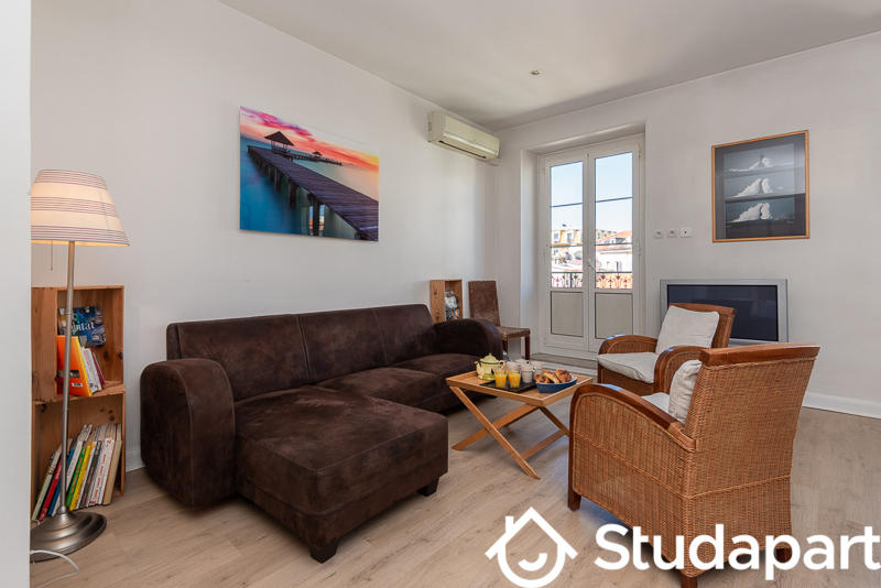 Appartement - 100 m² - 4 pièces