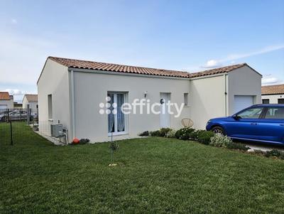 Maison - 94 m² - 4 pièces