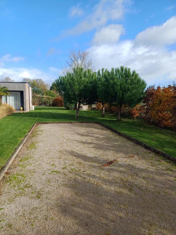 Maison d'architecte - 250 m² - 6 pièces