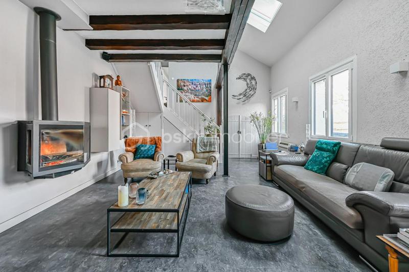 Villa - 350 m² - 9 pièces