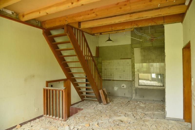 Services - 350 m² - 12 pièces