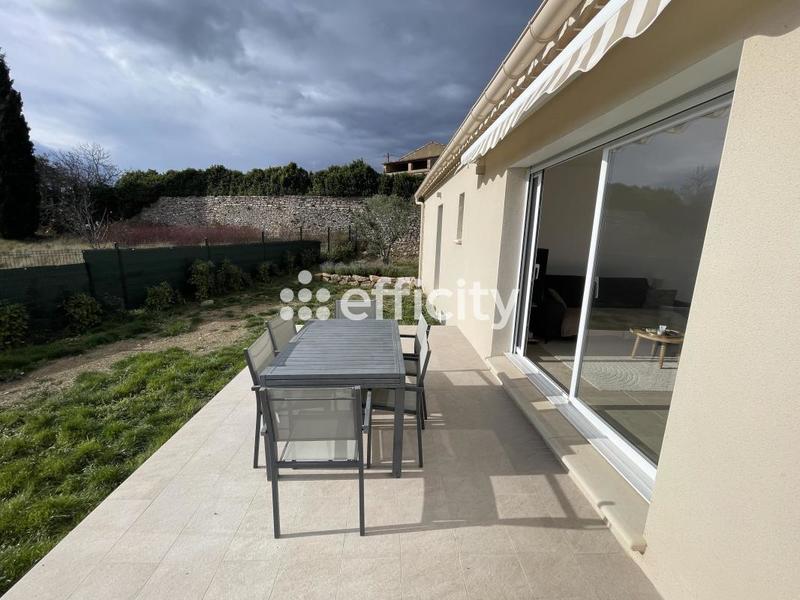 Villa - 90 m² - 4 pièces