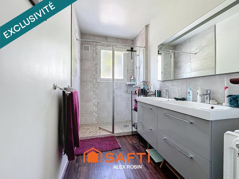 Maison - 159 m² - 7 pièces