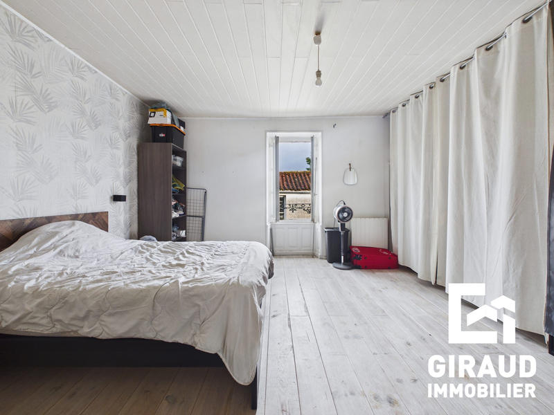 Maison ancienne - 93 m² - 4 pièces