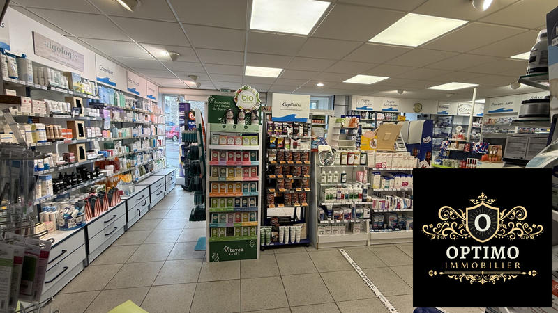 Magasins - 180 m² - 3 pièces