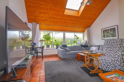 Maison - 288 m² - 15 pièces