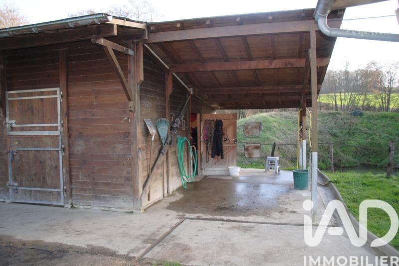 Maison - 479 m² - 15 pièces