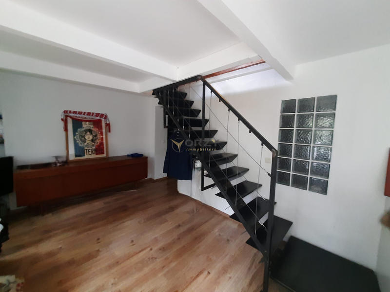 Mas - 270 m² - 7 pièces