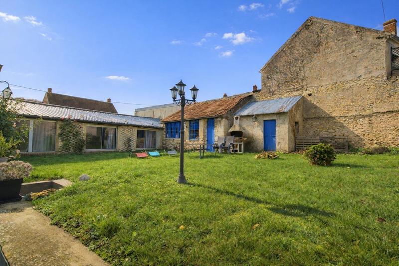 Maison chambre d'hôtes - 501 m² - 9 pièces