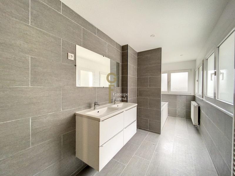 Maison - 127 m² - 6 pièces