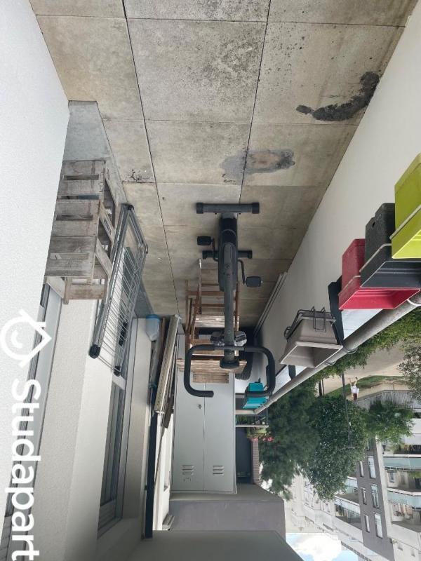 Chambre - 9 m² - 1 pièce