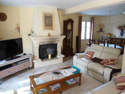 Maison traditionnelle - 126 m² - 6 pièces