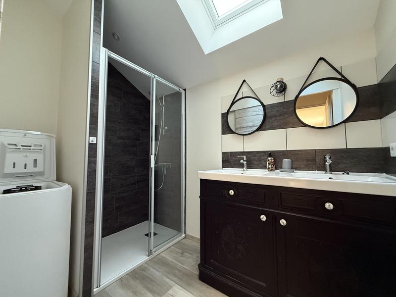 Maison - 85 m² - 3 pièces