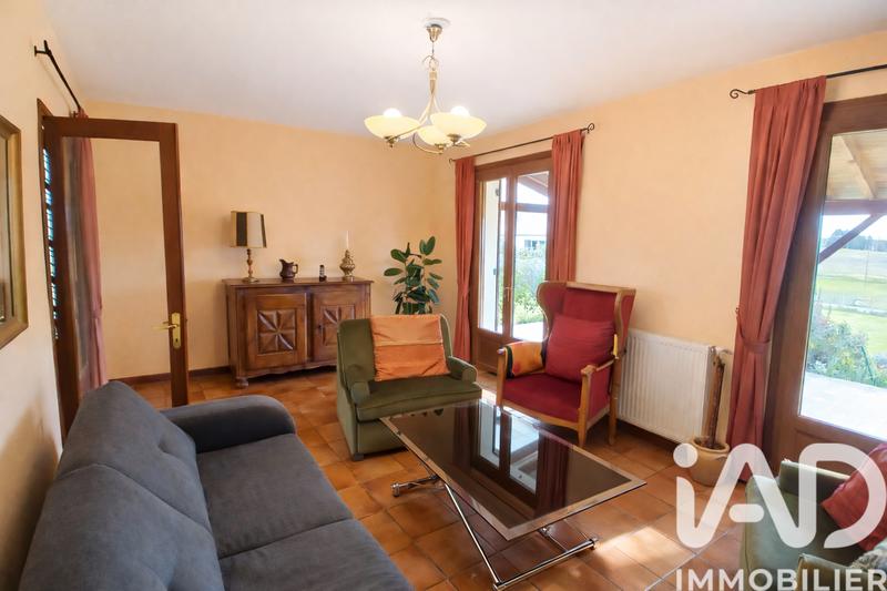 Maison - 97 m² - 7 pièces