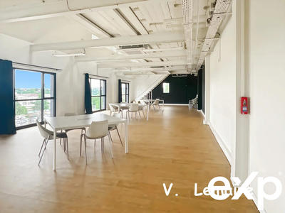 Bureau - 164 m² - 2 pièces