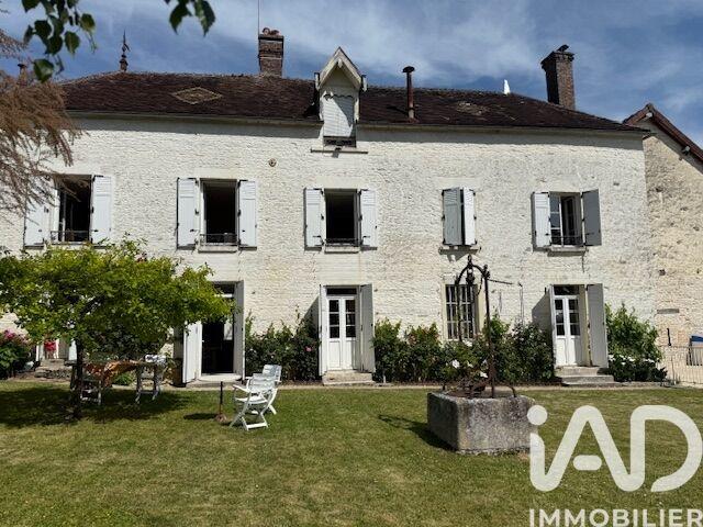 Maison de village - 314 m² - 11 pièces