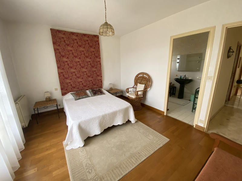 Villa - 161 m² - 6 pièces