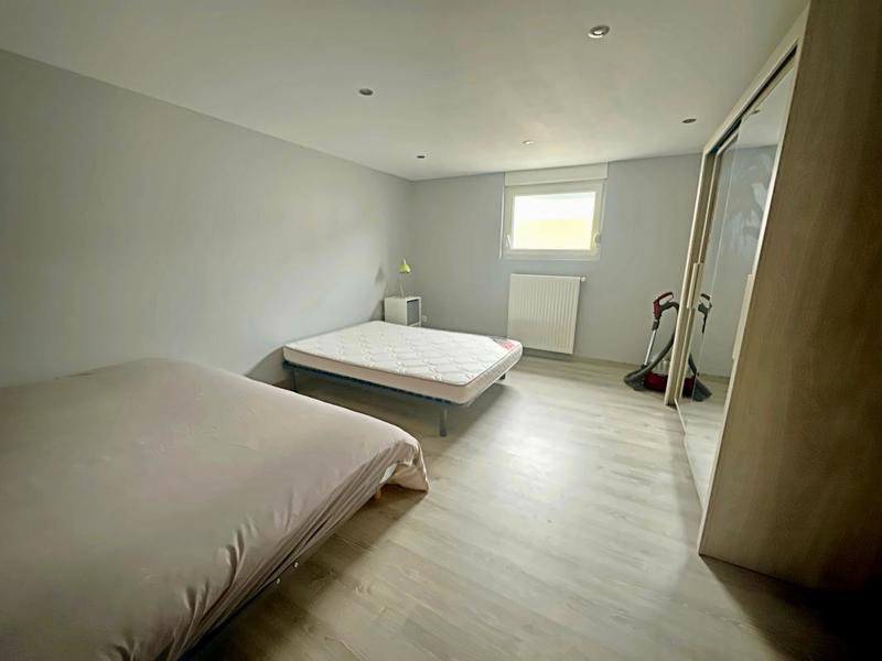 Immeuble - 252 m² - 11 pièces