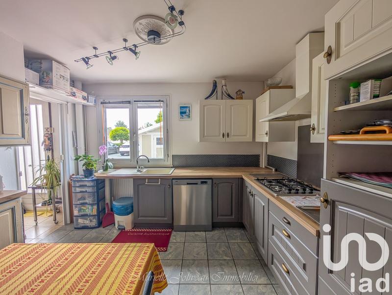 Maison - 95 m² - 5 pièces