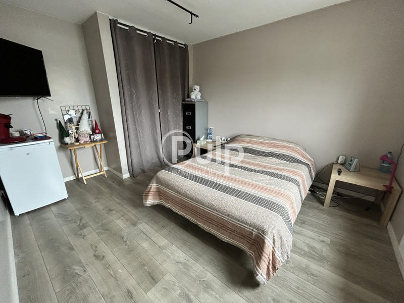 Maison - 140 m² - 7 pièces